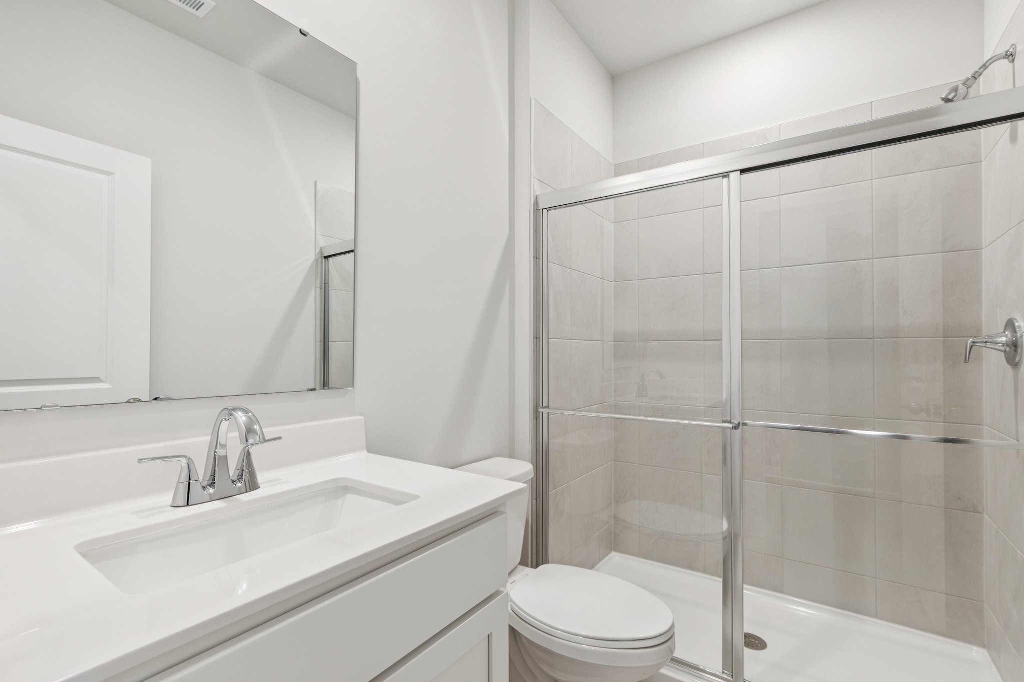 Elliott Bath 3 at Cannon Manor in Kannapolis, NC