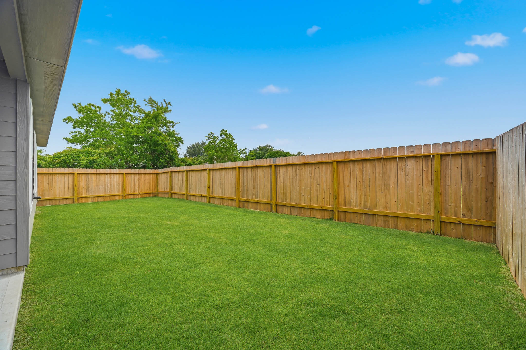 A fenced in yard.